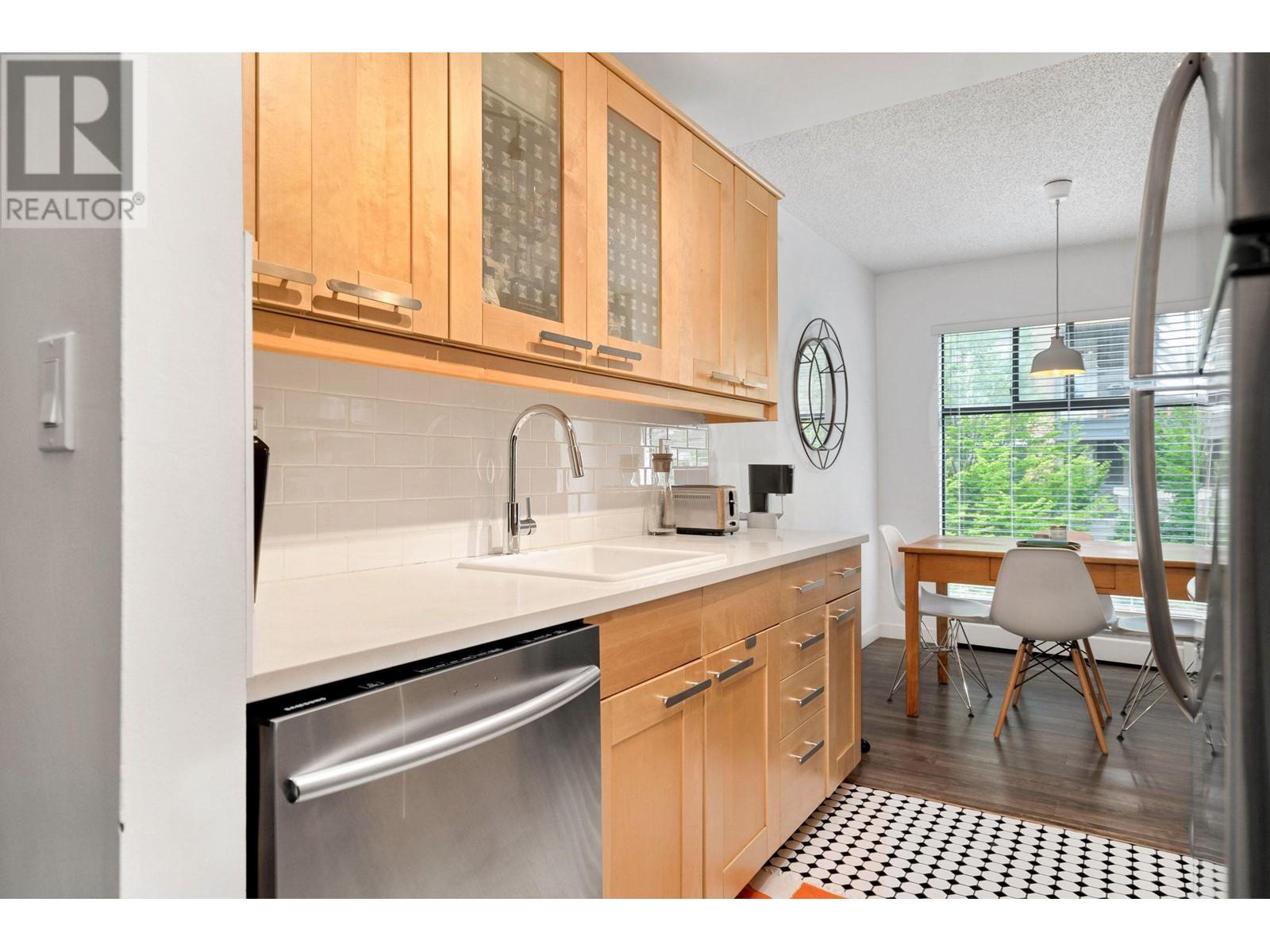 403 423 Agnes Street, New Westminster, British Columbia  V3L 1G2 - Photo 5 - R2825463