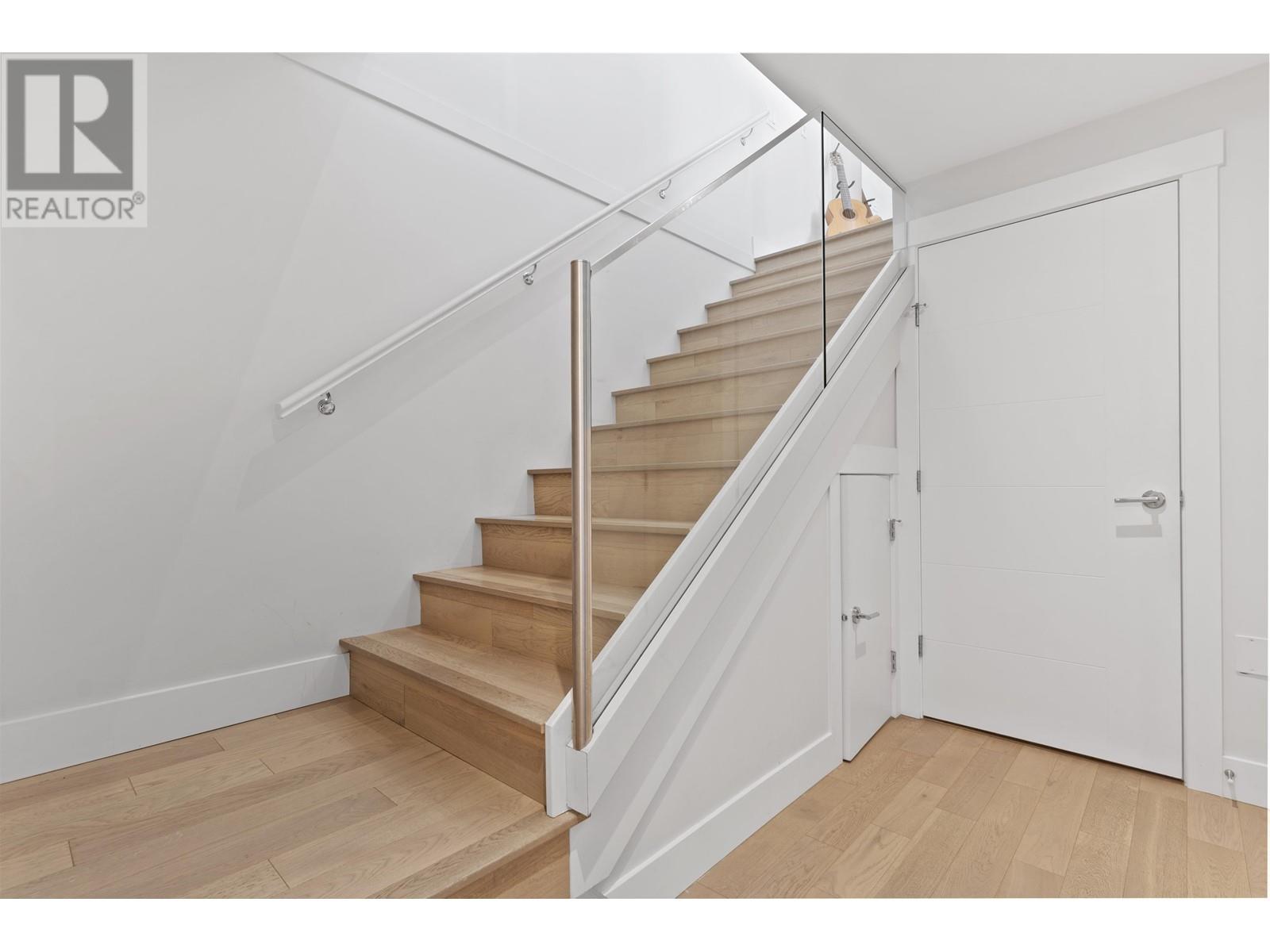 547 E 16th Avenue, Vancouver, British Columbia  V5T 2V1 - Photo 12 - R2825490