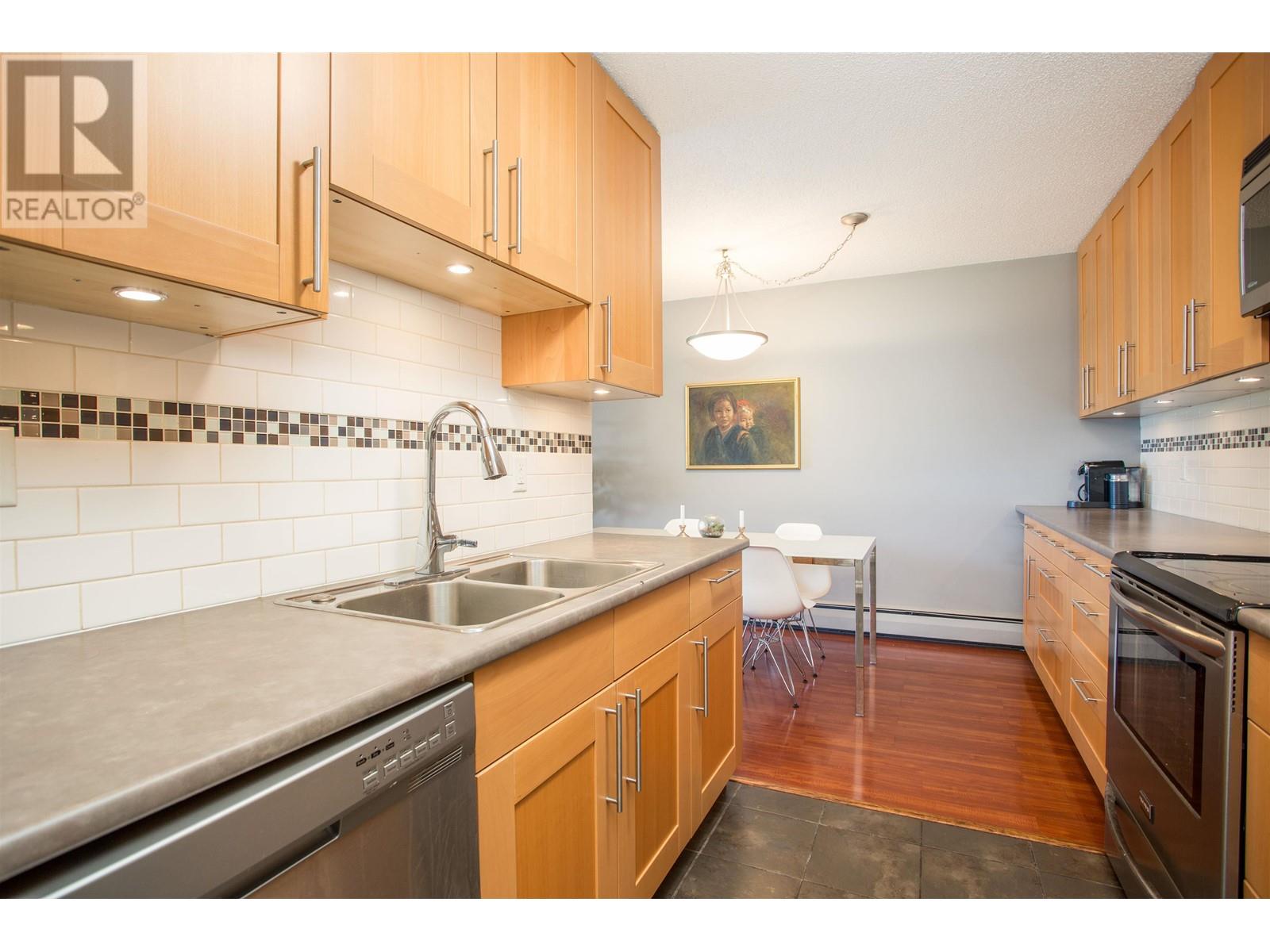 309 131 W 4th Street, North Vancouver, British Columbia  V7M 3C8 - Photo 10 - R2821909