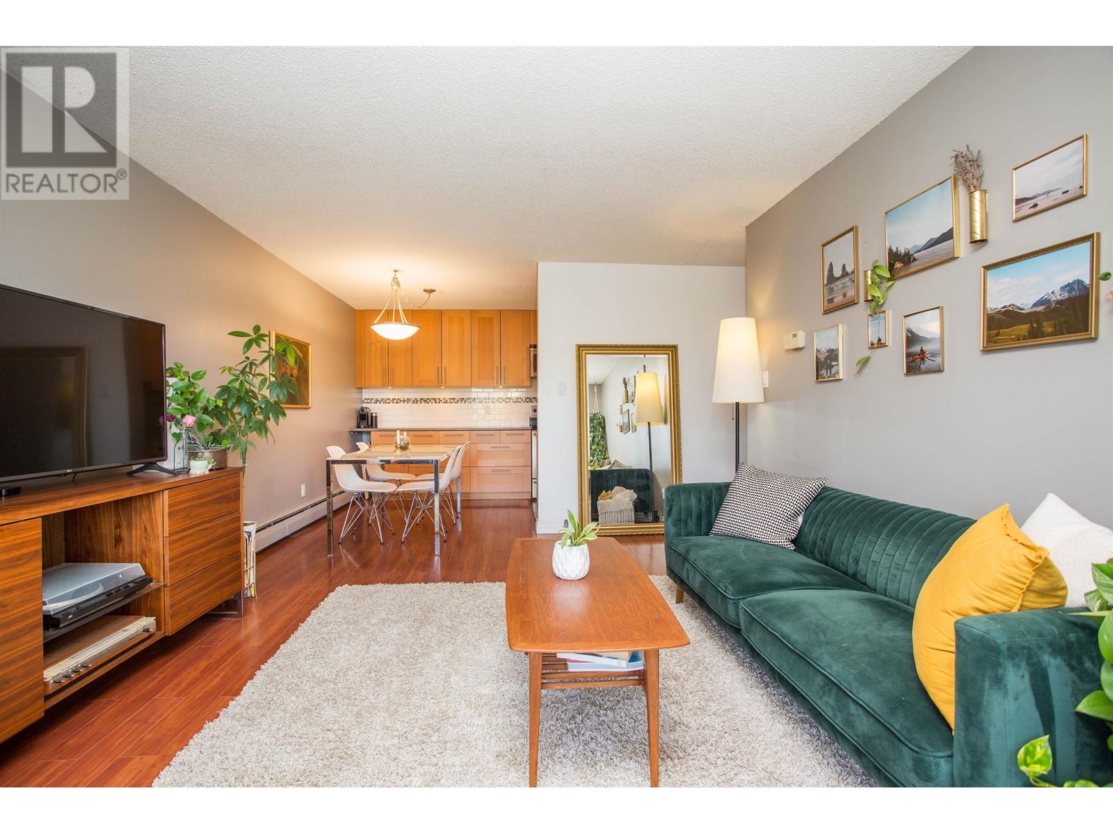 309 131 W 4th Street, North Vancouver, British Columbia  V7M 3C8 - Photo 6 - R2821909