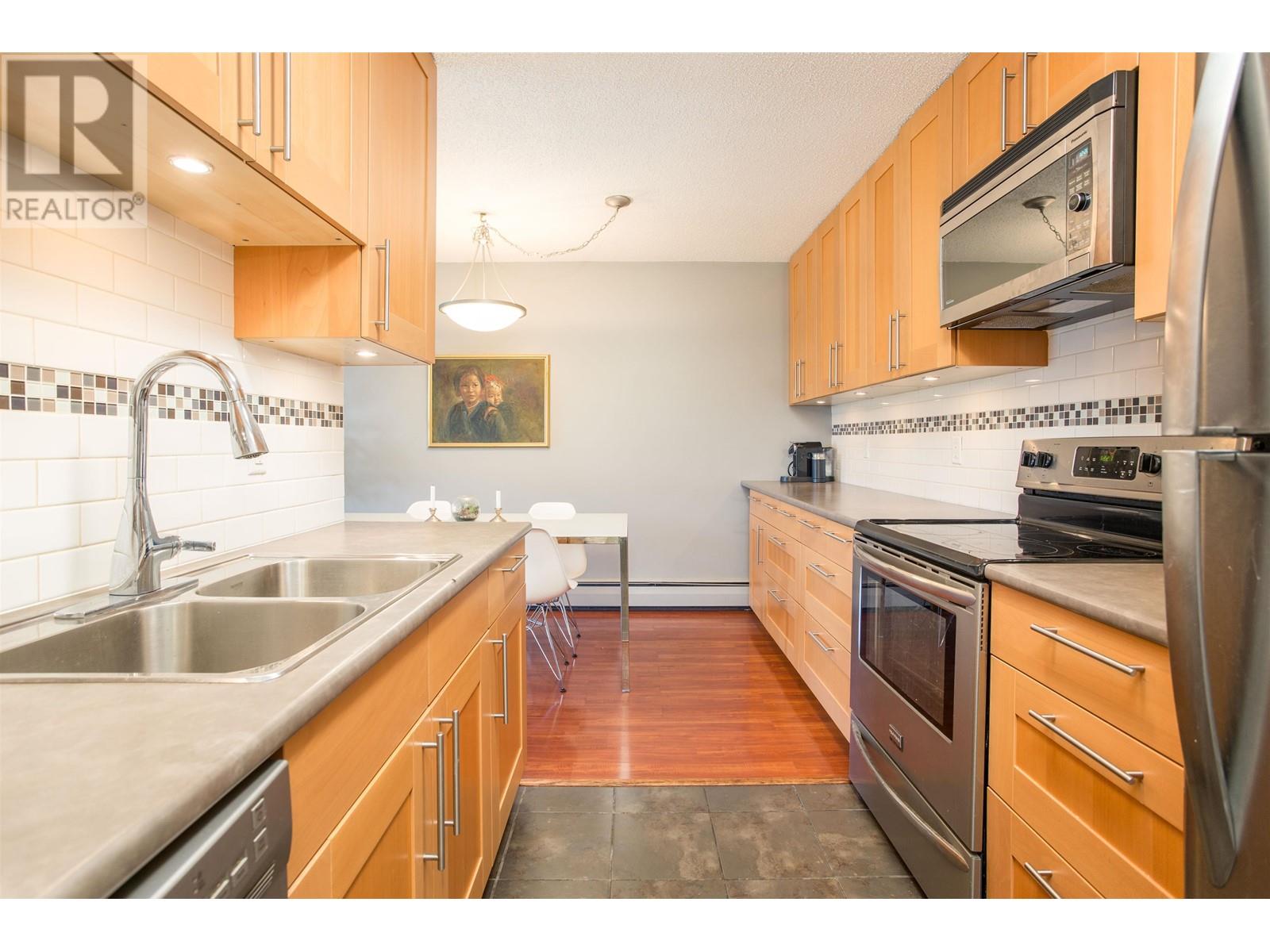 309 131 W 4th Street, North Vancouver, British Columbia  V7M 3C8 - Photo 9 - R2821909