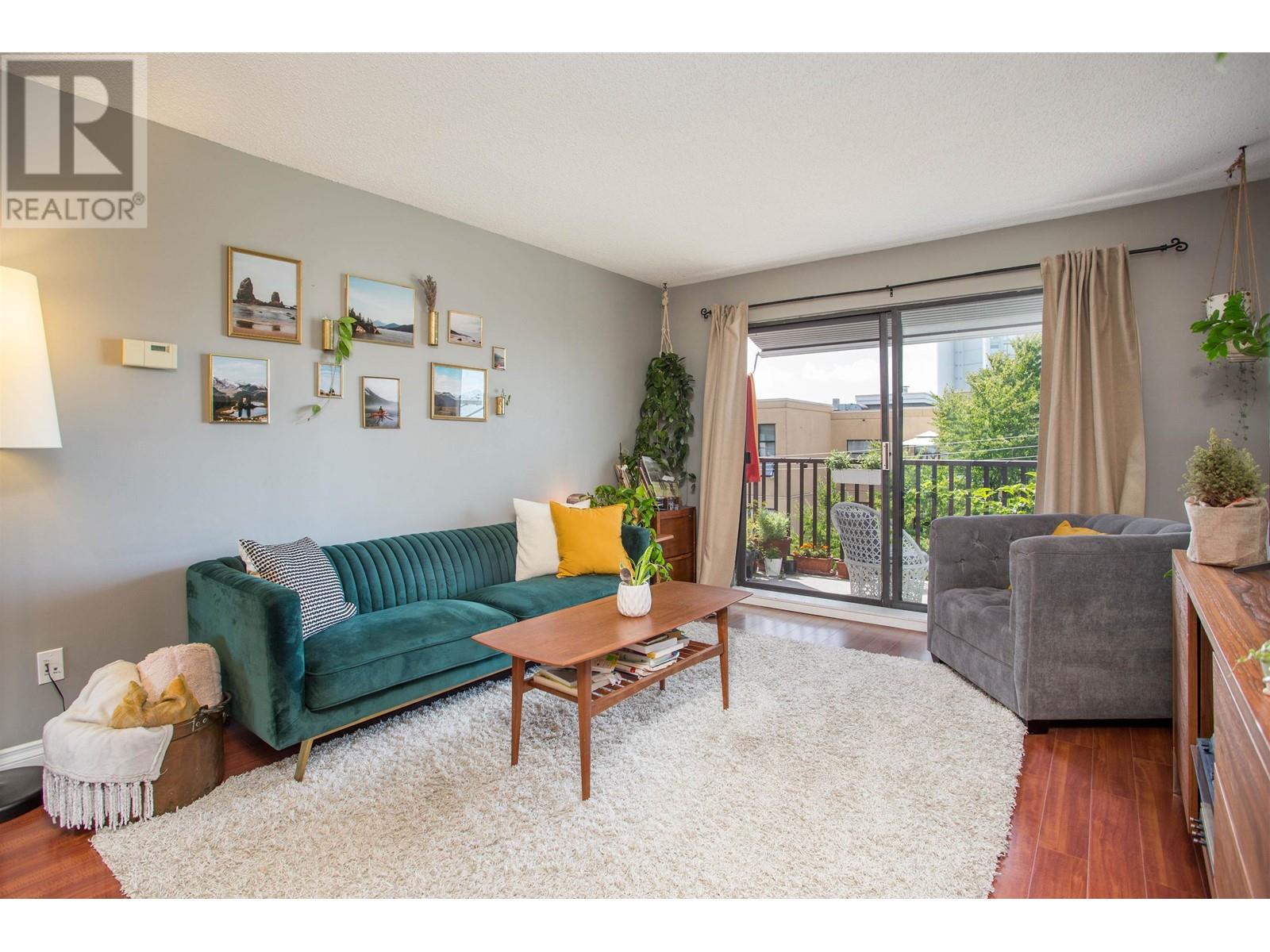 309 131 W 4TH STREET, north vancouver, British Columbia