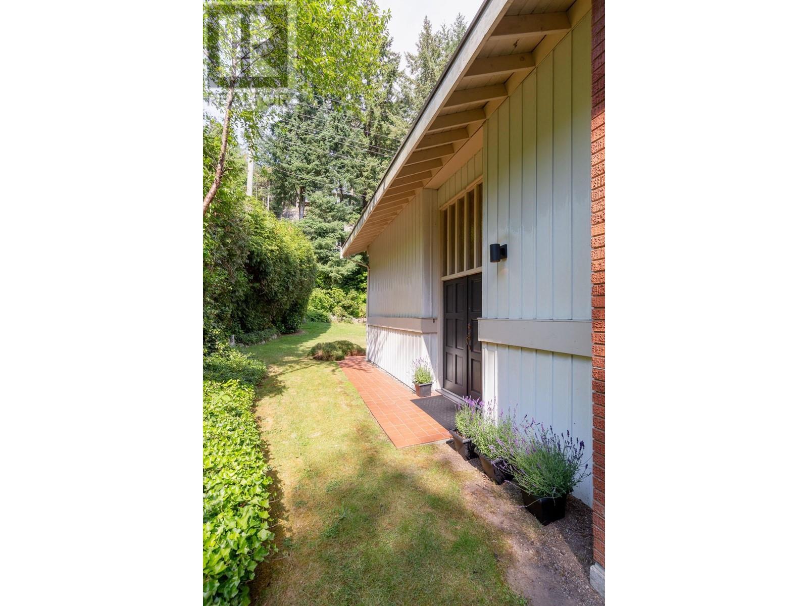 5650 Westport Road, West Vancouver, British Columbia  V7W 1V1 - Photo 33 - R2814869