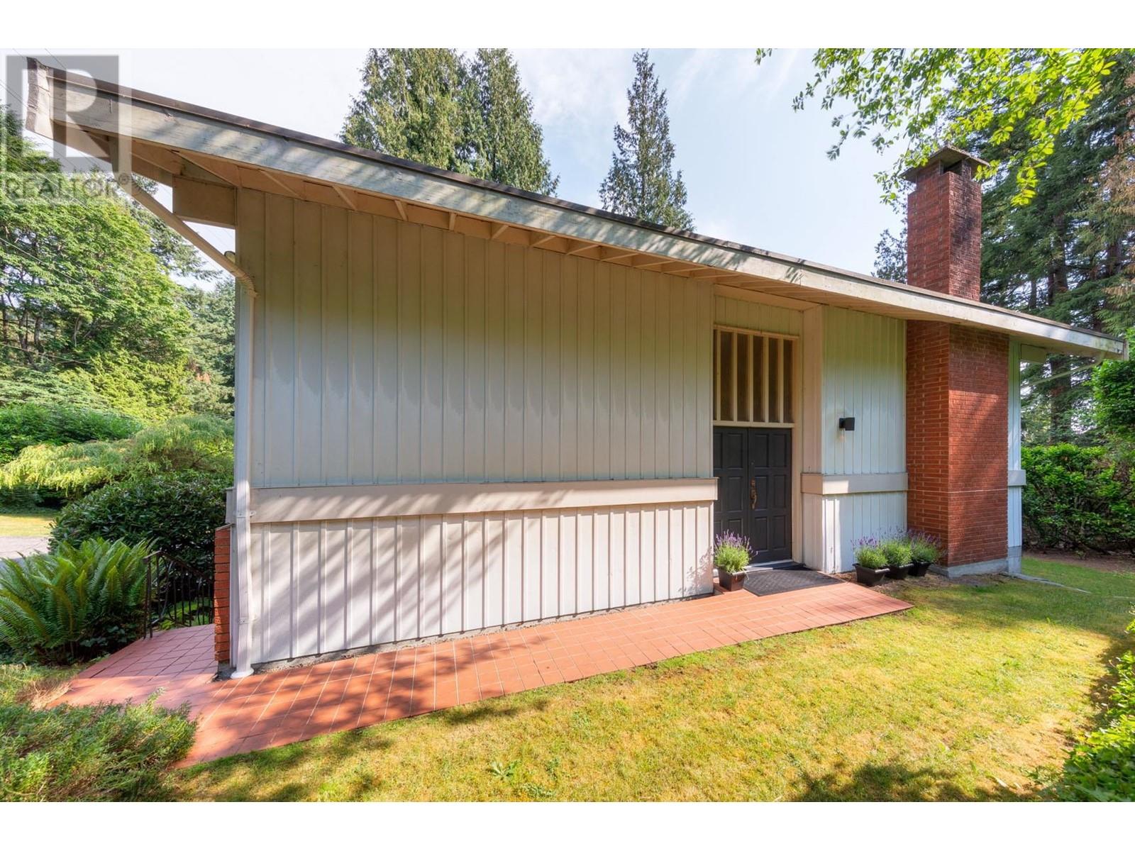 5650 WESTPORT ROAD, west vancouver, British Columbia