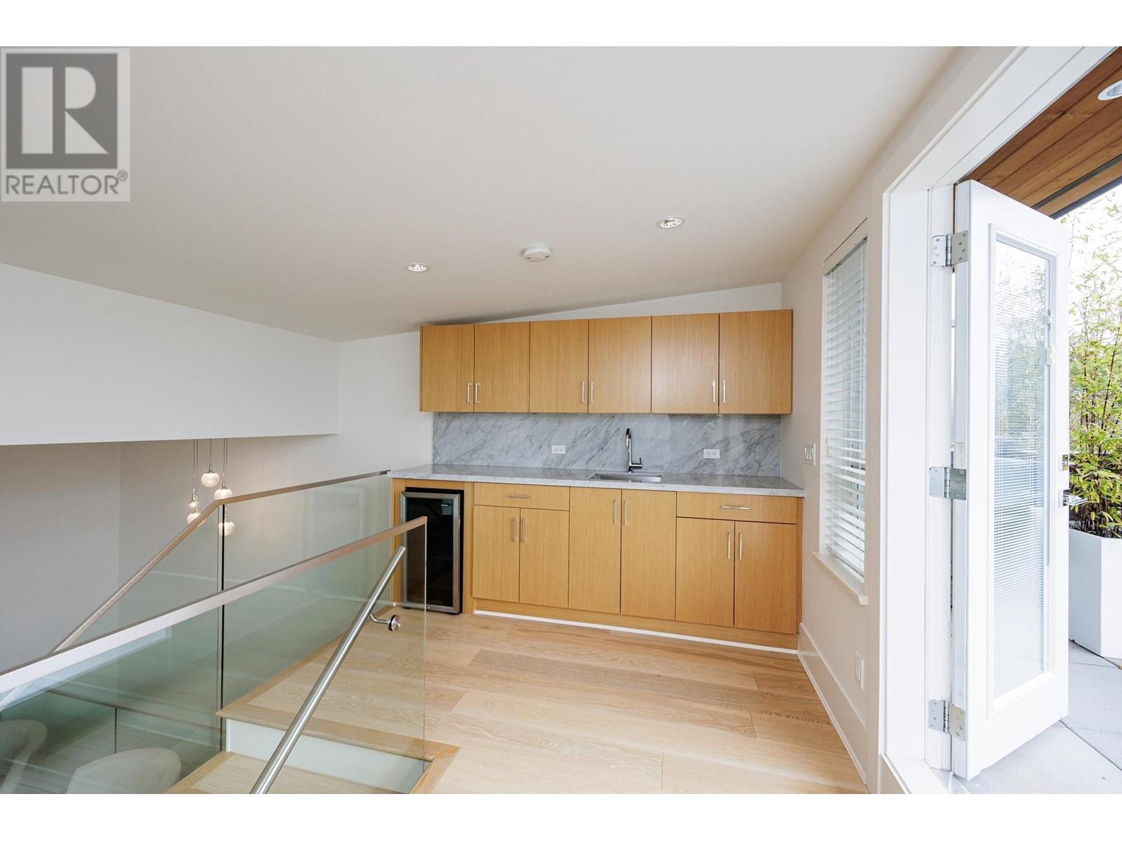 228 E 12th Street, North Vancouver, British Columbia  V7L 2J6 - Photo 20 - R2817542