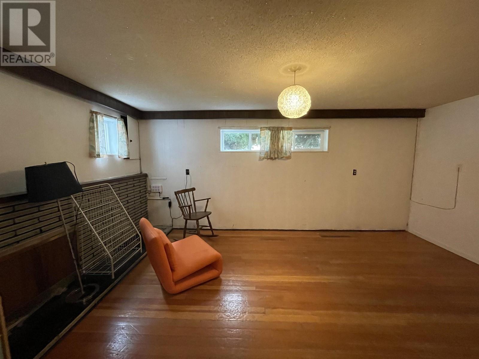 6916 Union Street, Burnaby, British Columbia  V5B 1X5 - Photo 35 - R2825383