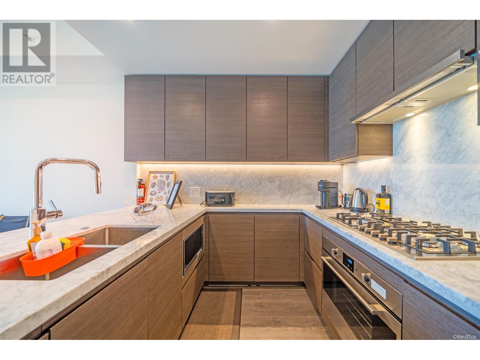 1303 308 Morrissey Road, Port Moody, British Columbia  V3H 0M2 - Photo 3 - R2805735
