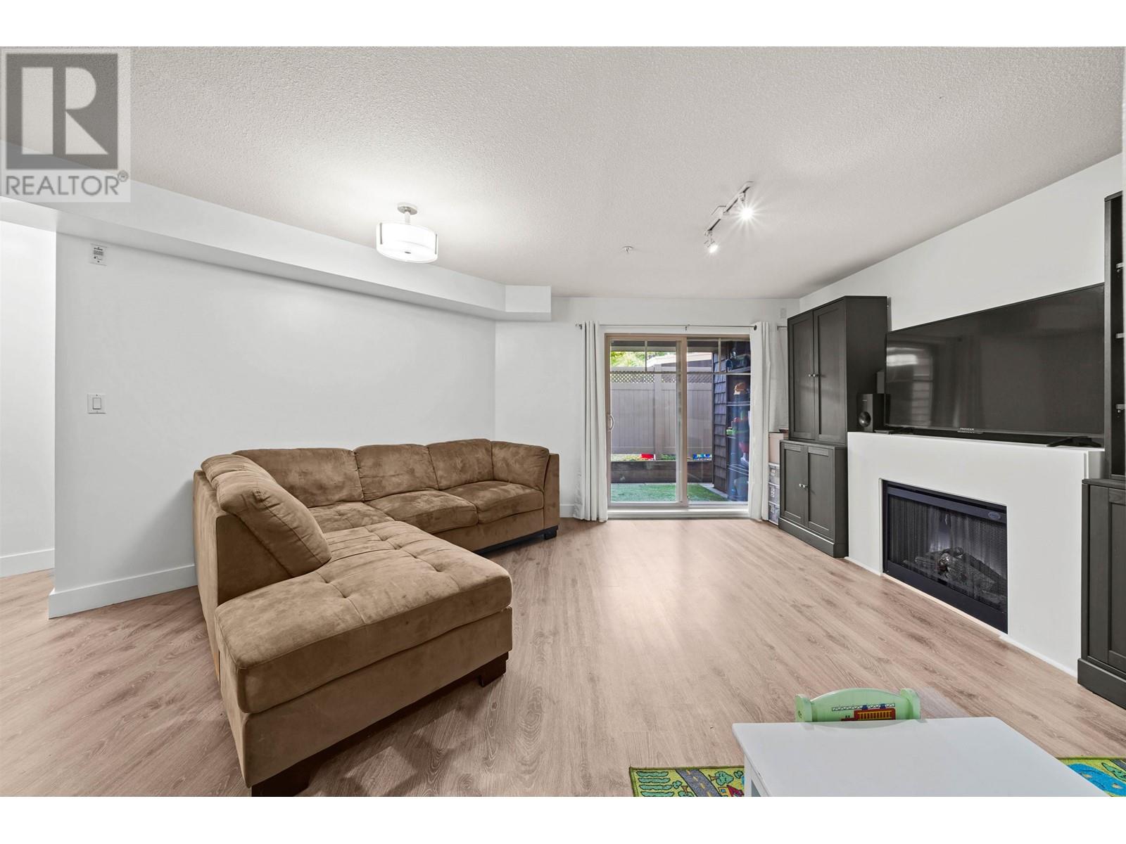 116 12248 224 Street, Maple Ridge, British Columbia  V2X 8W6 - Photo 11 - R2825607