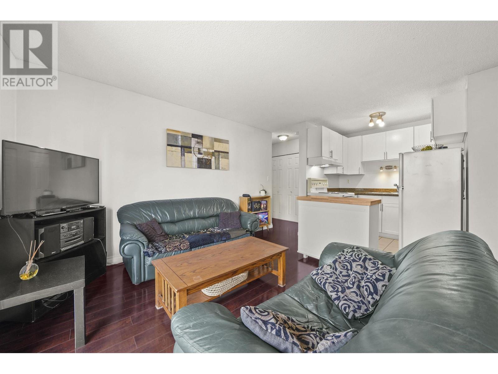 212 2055 Suffolk Avenue, Port Coquitlam, British Columbia  V3B 1H4 - Photo 4 - R2825618