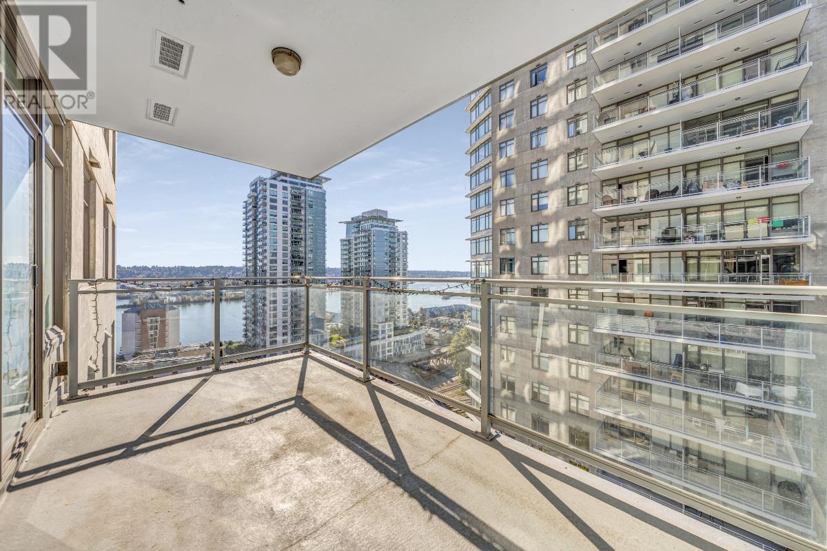 2110 892 Carnarvon Street, New Westminster, British Columbia  V3M 0C5 - Photo 2 - R2825634