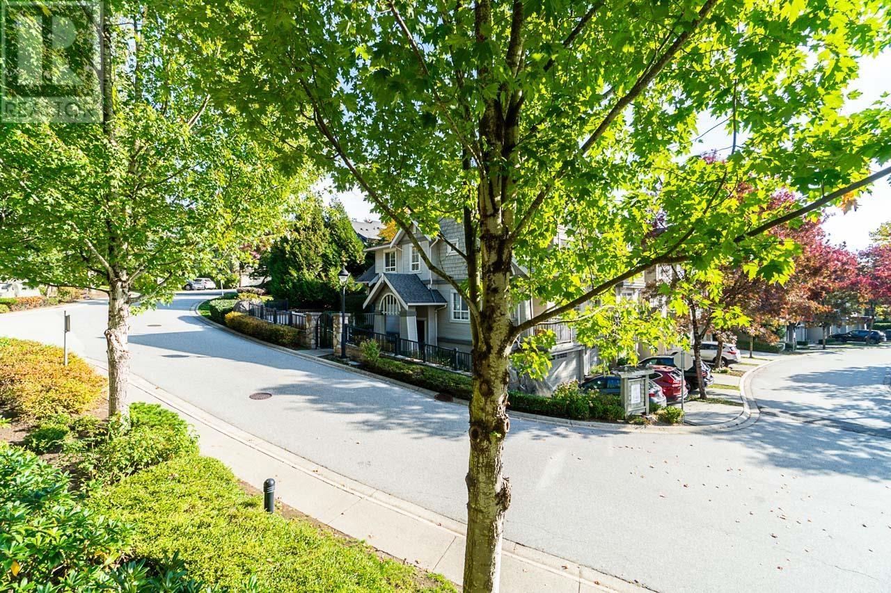 110 2958 Whisper Way, Coquitlam, British Columbia  V3E 3S7 - Photo 27 - R2822464