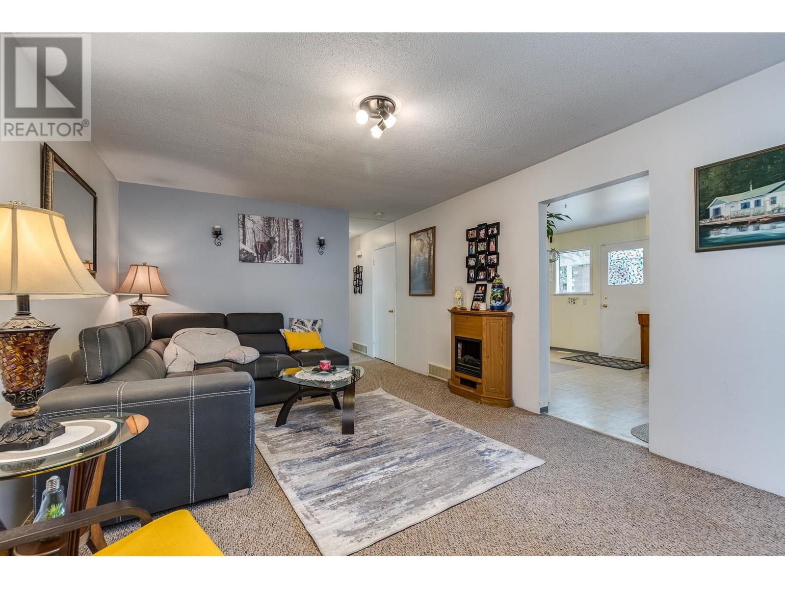 3566-3568 Handley Crescent, Port Coquitlam, British Columbia  V3B 2Y5 - Photo 7 - R2825610