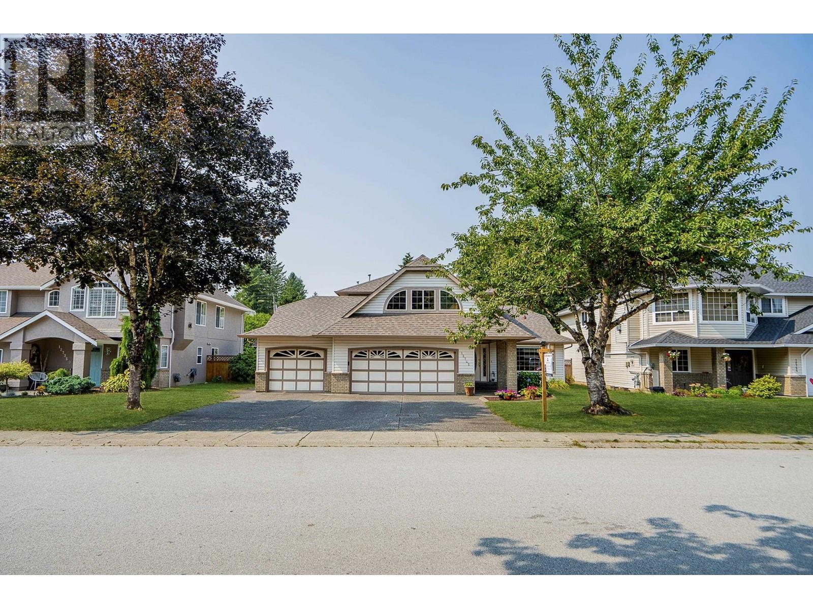 12745 227A STREET, maple ridge, British Columbia