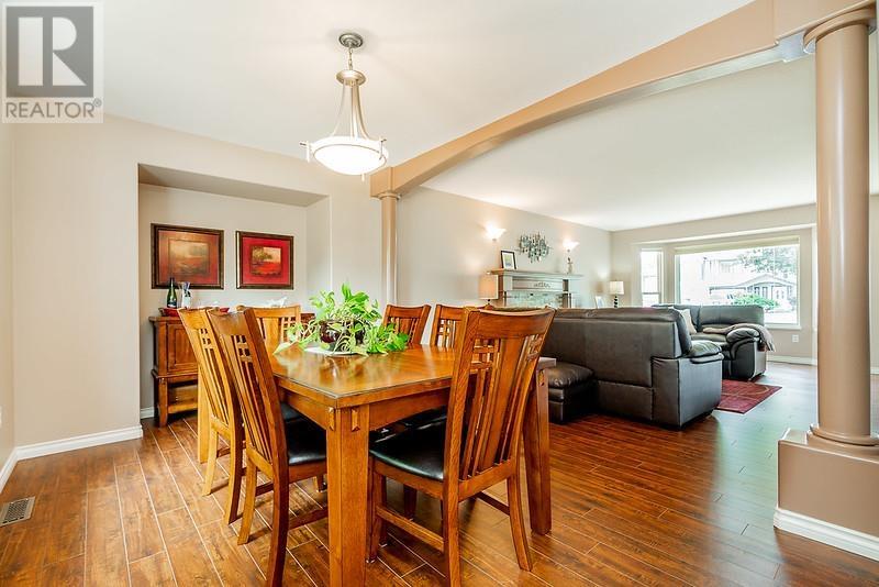 12745 227a Street, Maple Ridge, British Columbia  V2X 2V8 - Photo 11 - R2825626