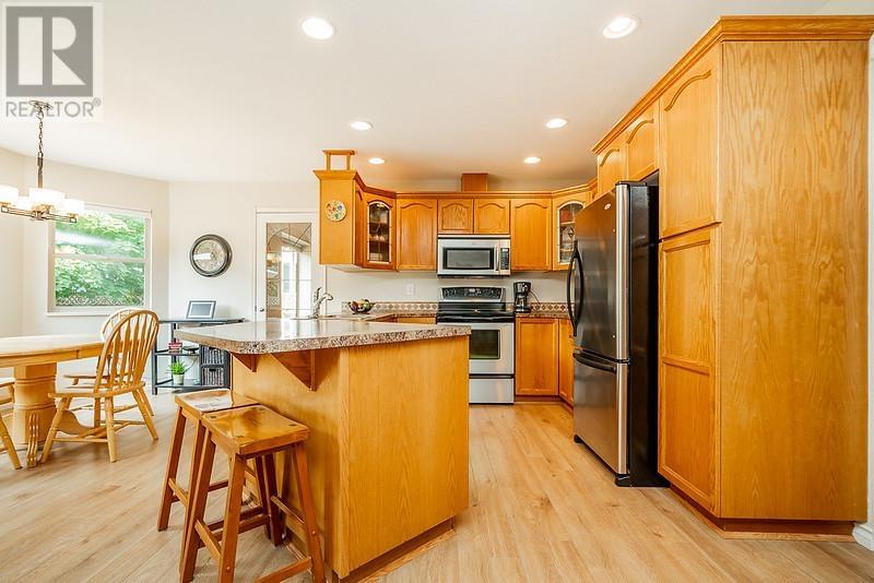 12745 227a Street, Maple Ridge, British Columbia  V2X 2V8 - Photo 12 - R2825626