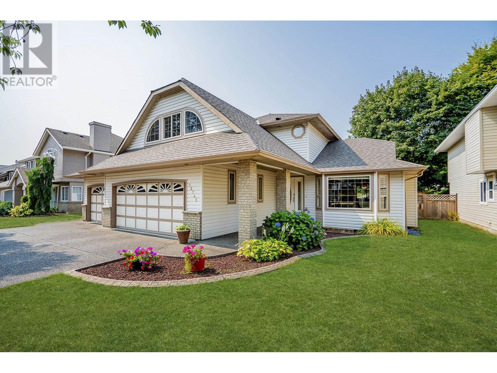 12745 227a Street, Maple Ridge, British Columbia  V2X 2V8 - Photo 3 - R2825626