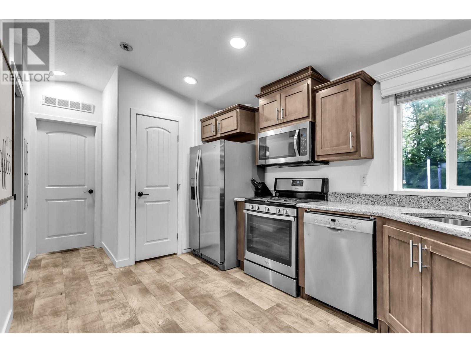 10543 277 Street, Maple Ridge, British Columbia  V2W 1M7 - Photo 13 - R2825649