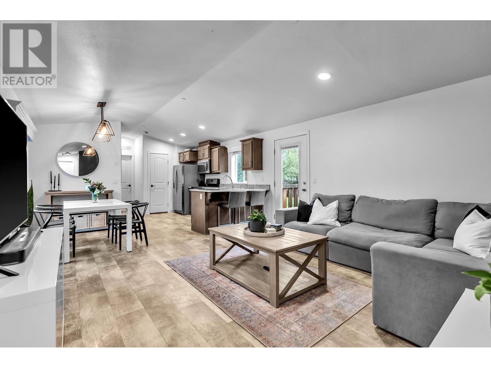 10543 277 Street, Maple Ridge, British Columbia  V2W 1M7 - Photo 5 - R2825649