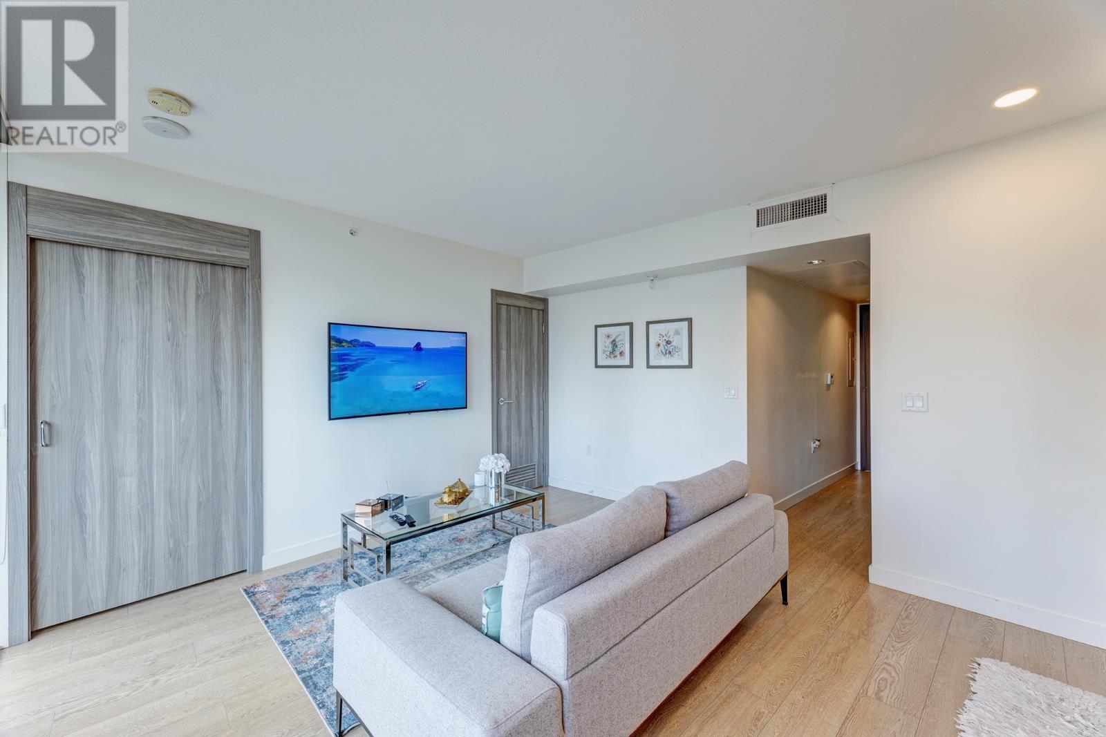 904 89 Nelson Street, Vancouver, British Columbia  V6Z 0E7 - Photo 3 - R2825459
