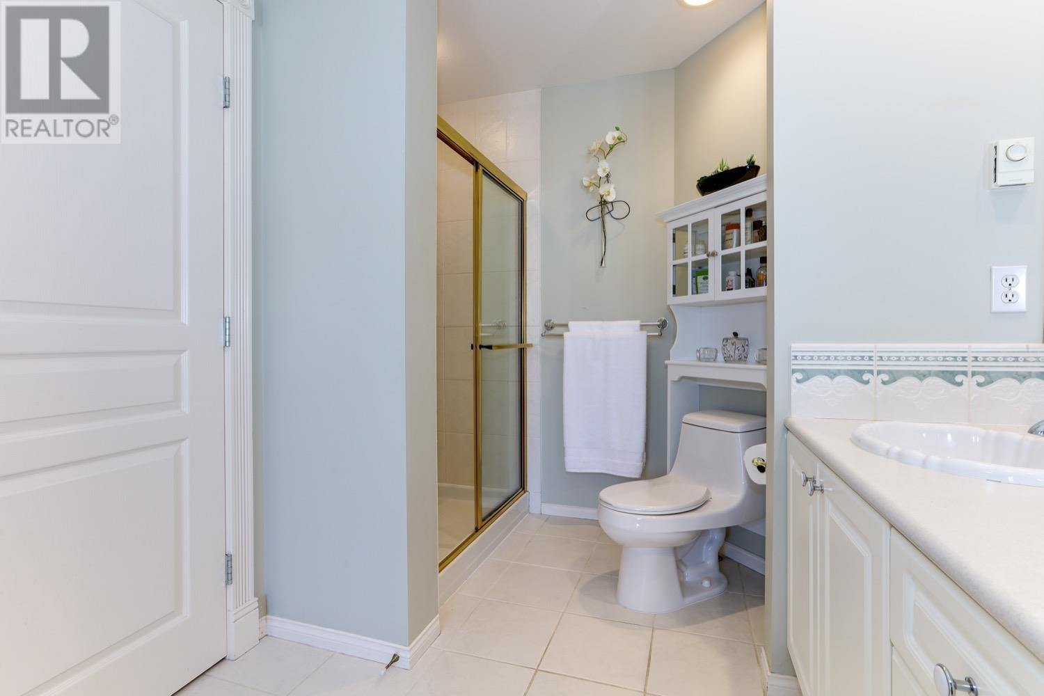 19 3405 Plateau Boulevard, Coquitlam, British Columbia  V3E 3L7 - Photo 20 - R2825636
