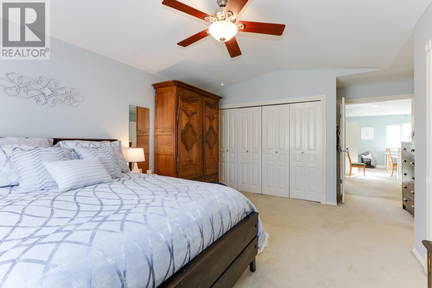 19 3405 Plateau Boulevard, Coquitlam, British Columbia  V3E 3L7 - Photo 18 - R2825636