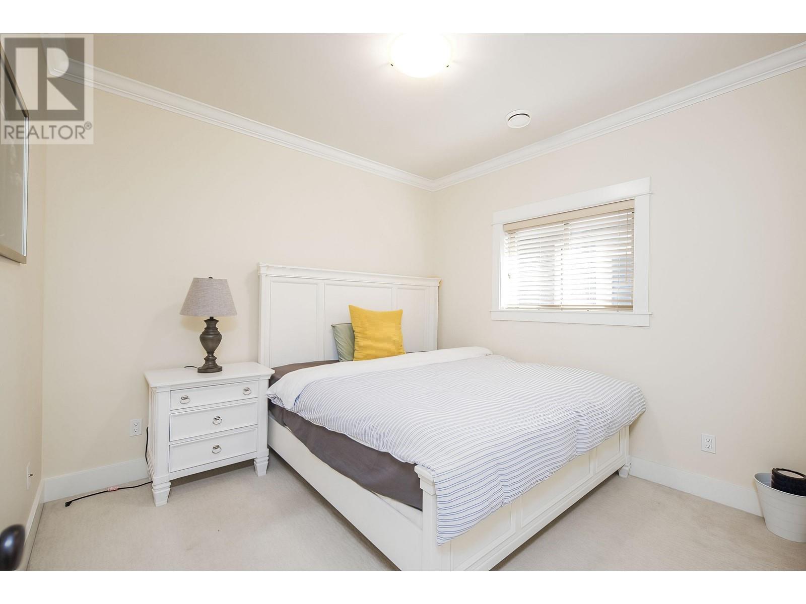 6419 Blundell Road, Richmond, British Columbia  V7C 1H7 - Photo 25 - R2825285