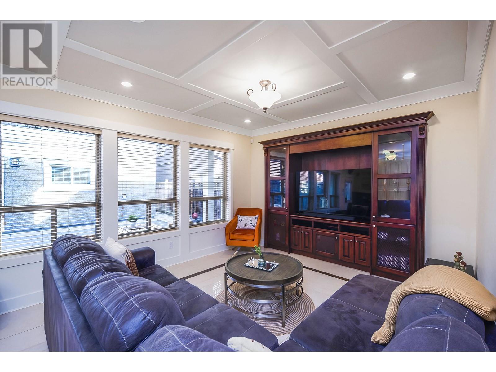 6419 Blundell Road, Richmond, British Columbia  V7C 1H7 - Photo 15 - R2825285