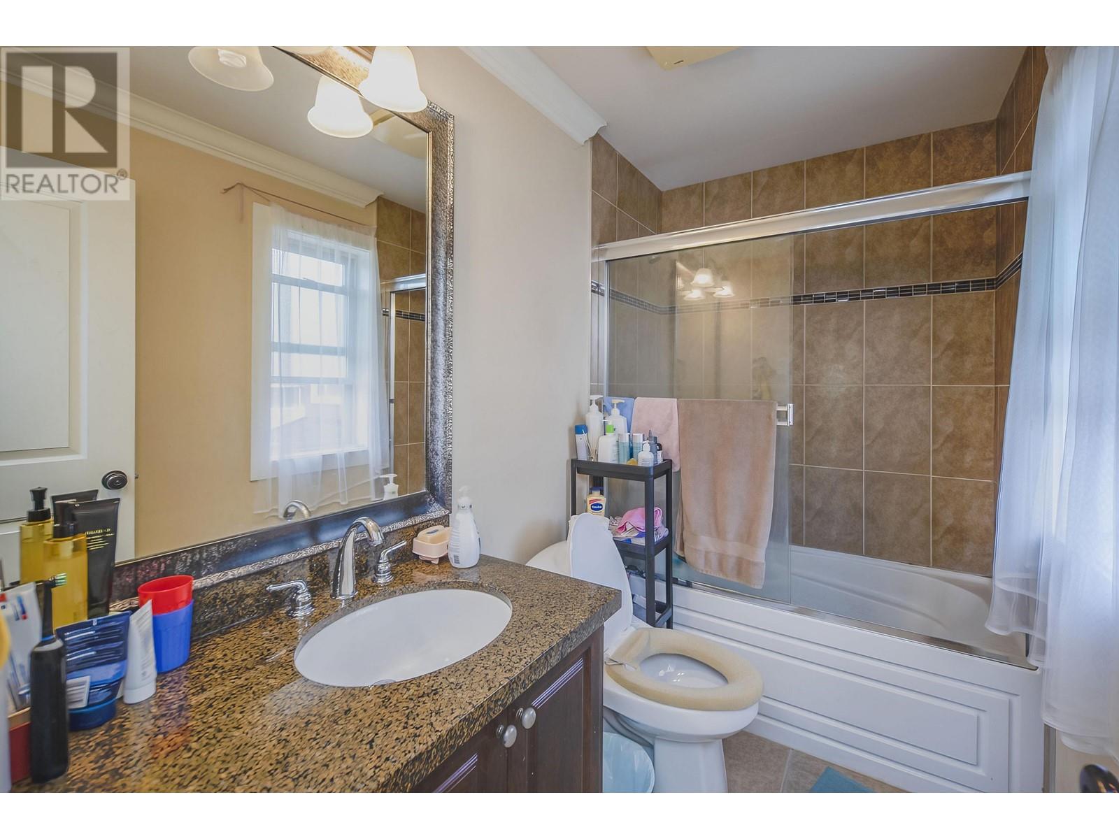 6419 Blundell Road, Richmond, British Columbia  V7C 1H7 - Photo 34 - R2825285