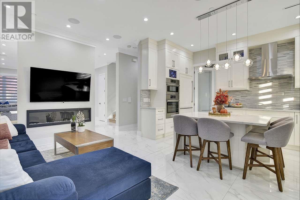 3478 Monmouth Avenue, Vancouver, British Columbia  V5R 5R9 - Photo 8 - R2825560