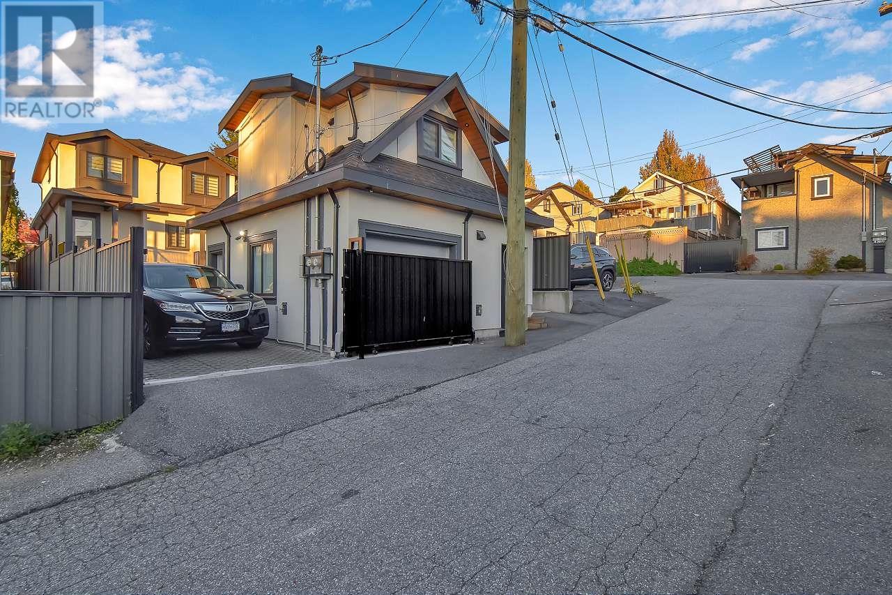3478 Monmouth Avenue, Vancouver, British Columbia  V5R 5R9 - Photo 27 - R2825560