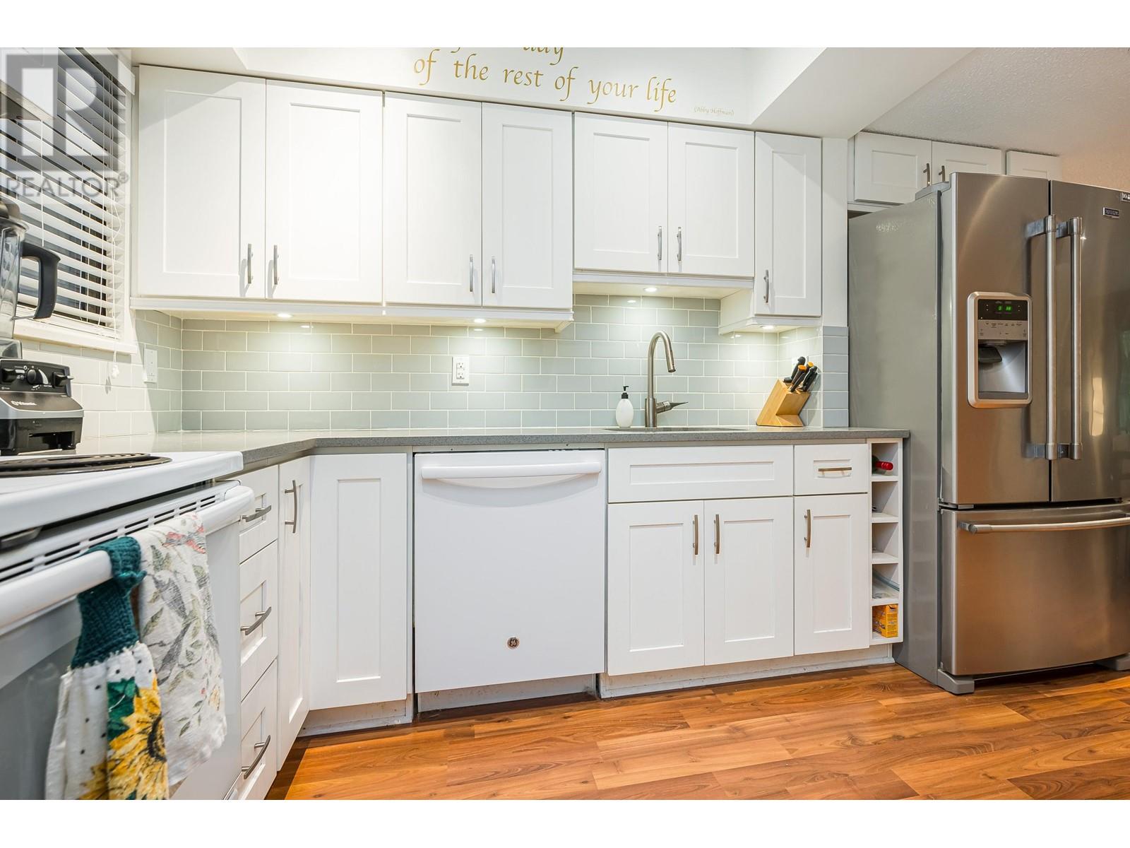 4138 Garden Grove Drive, Burnaby, British Columbia  V5G 4G6 - Photo 14 - R2825680
