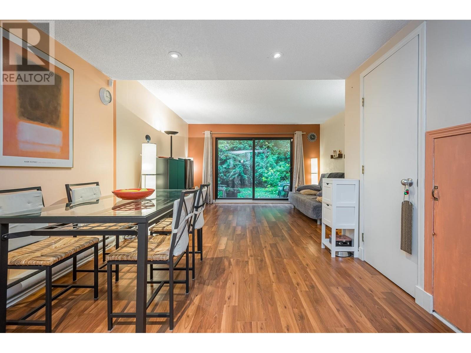 4138 Garden Grove Drive, Burnaby, British Columbia  V5G 4G6 - Photo 5 - R2825680