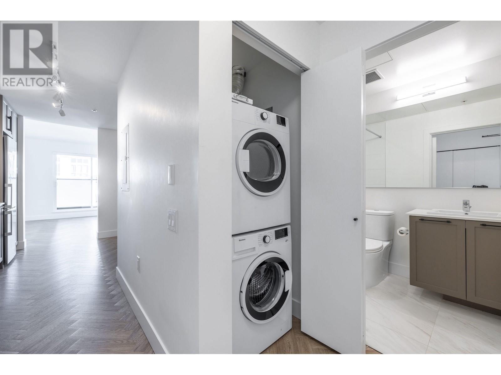 504 9228 Slopes Mews, Burnaby, British Columbia  V5A 0E9 - Photo 11 - R2825716