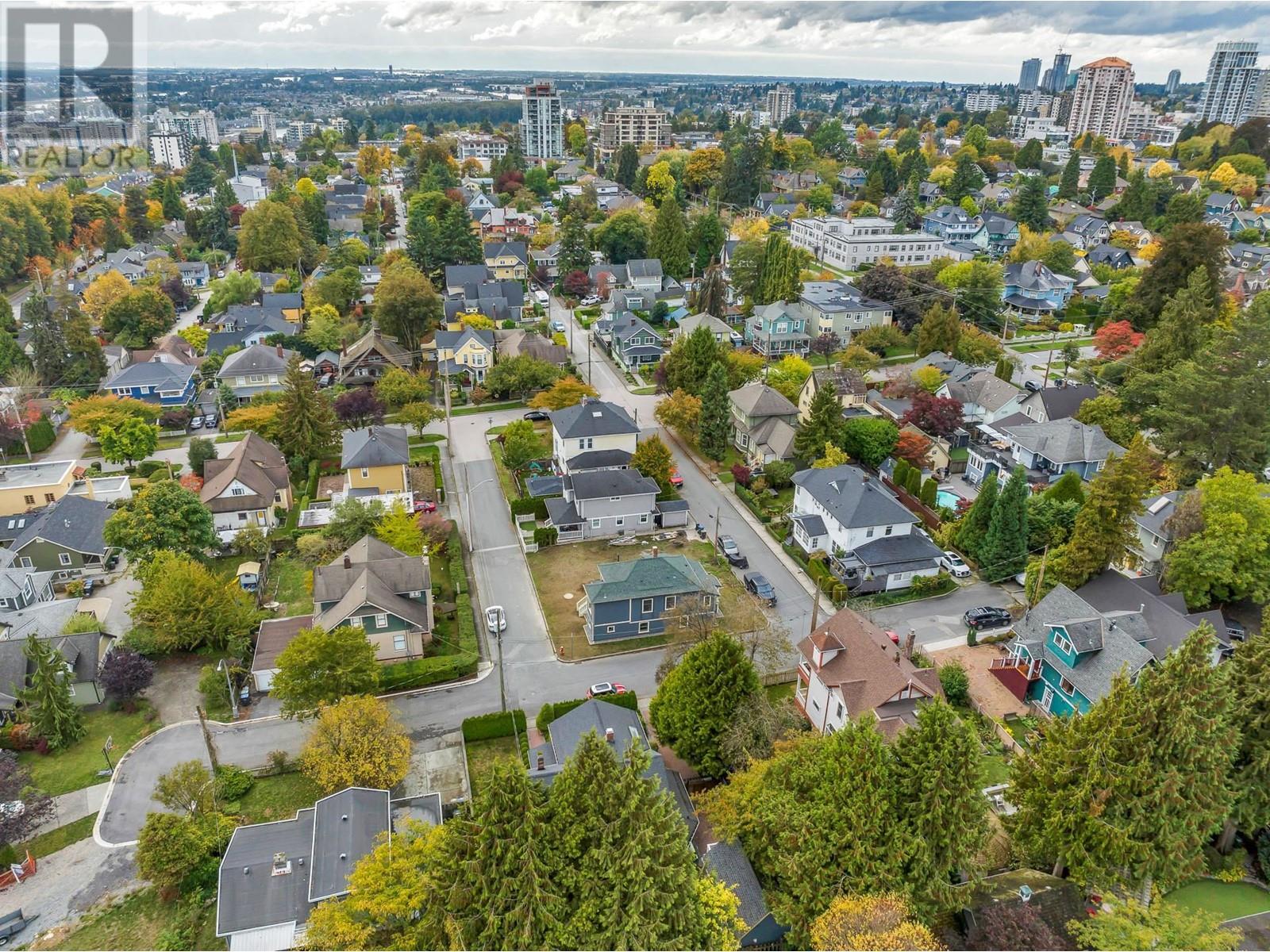221 Townsend Place, New Westminster, British Columbia  V3L 1L4 - Photo 12 - R2825268