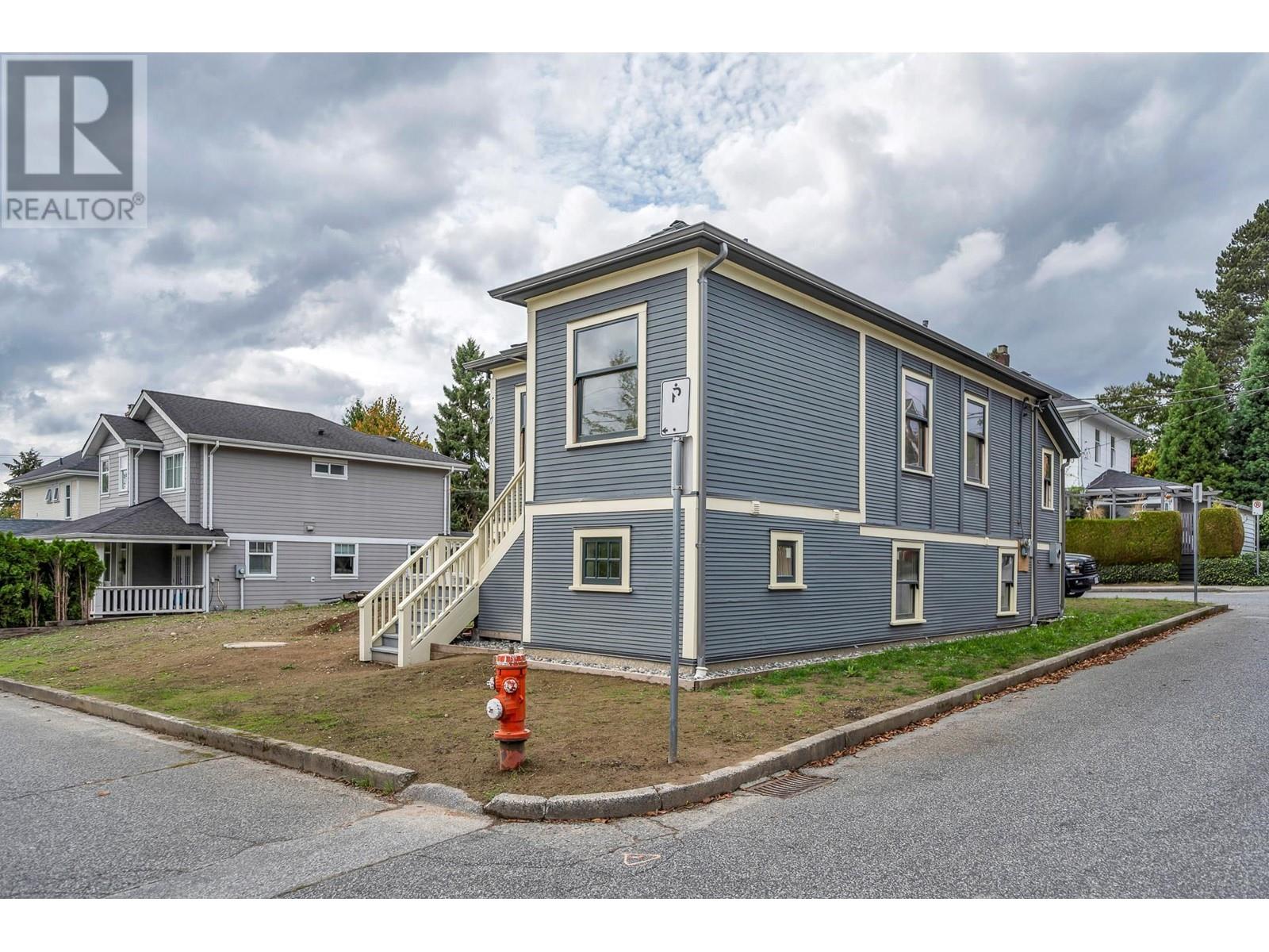 221 Townsend Place, New Westminster, British Columbia  V3L 1L4 - Photo 5 - R2825268