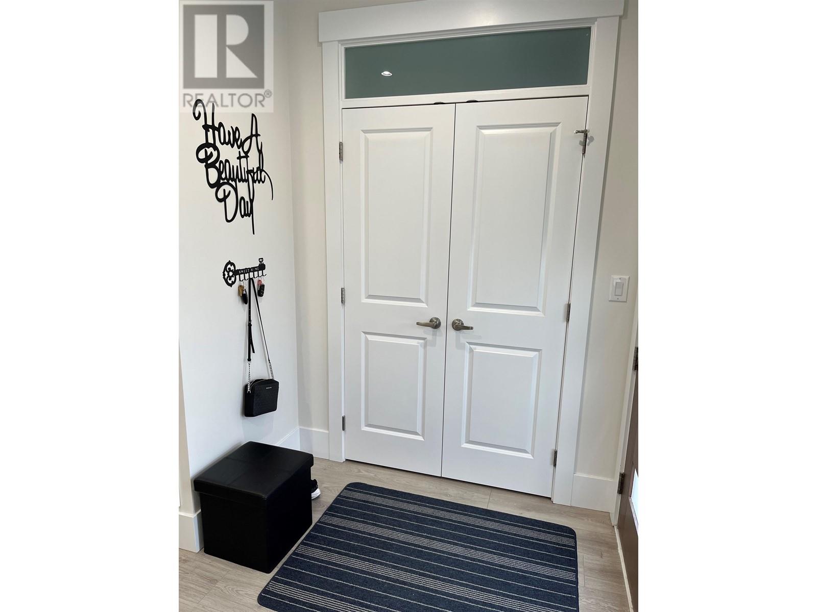 23220 Silver Valley Road, Maple Ridge, British Columbia  V4R 2G5 - Photo 3 - R2820815