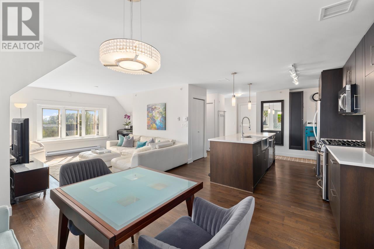 302 4250 Marine Drive, Burnaby, British Columbia  V5J 0B9 - Photo 6 - R2818695