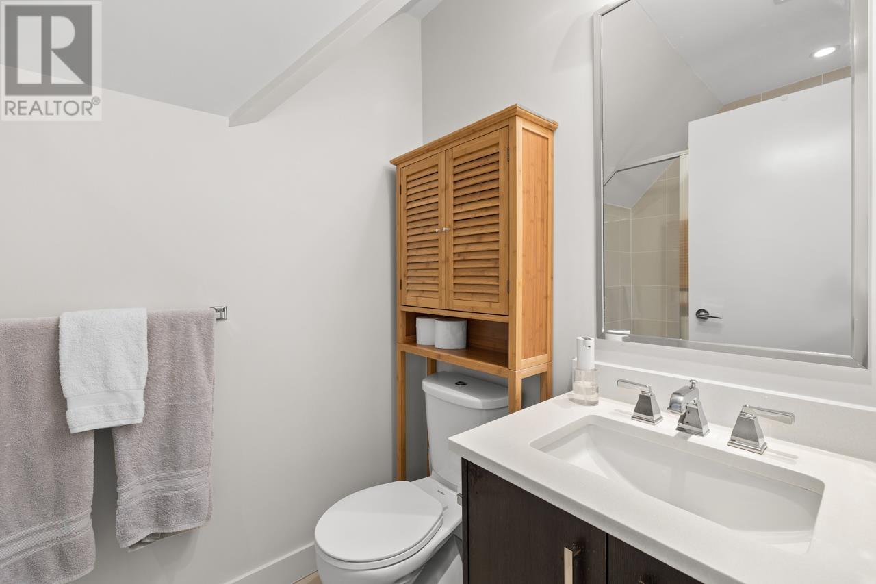 302 4250 Marine Drive, Burnaby, British Columbia  V5J 0B9 - Photo 12 - R2818695