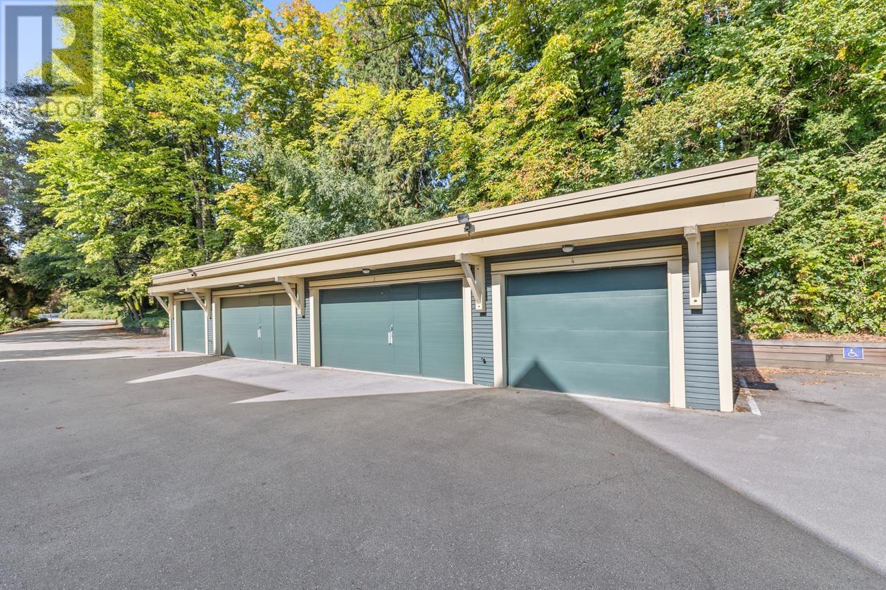 302 4250 Marine Drive, Burnaby, British Columbia  V5J 0B9 - Photo 13 - R2818695