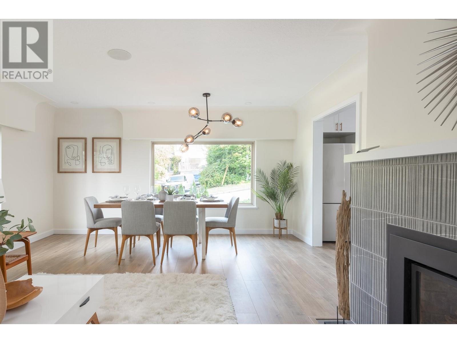 111 E Kensington Road, North Vancouver, British Columbia  V7N 1P2 - Photo 9 - R2825479