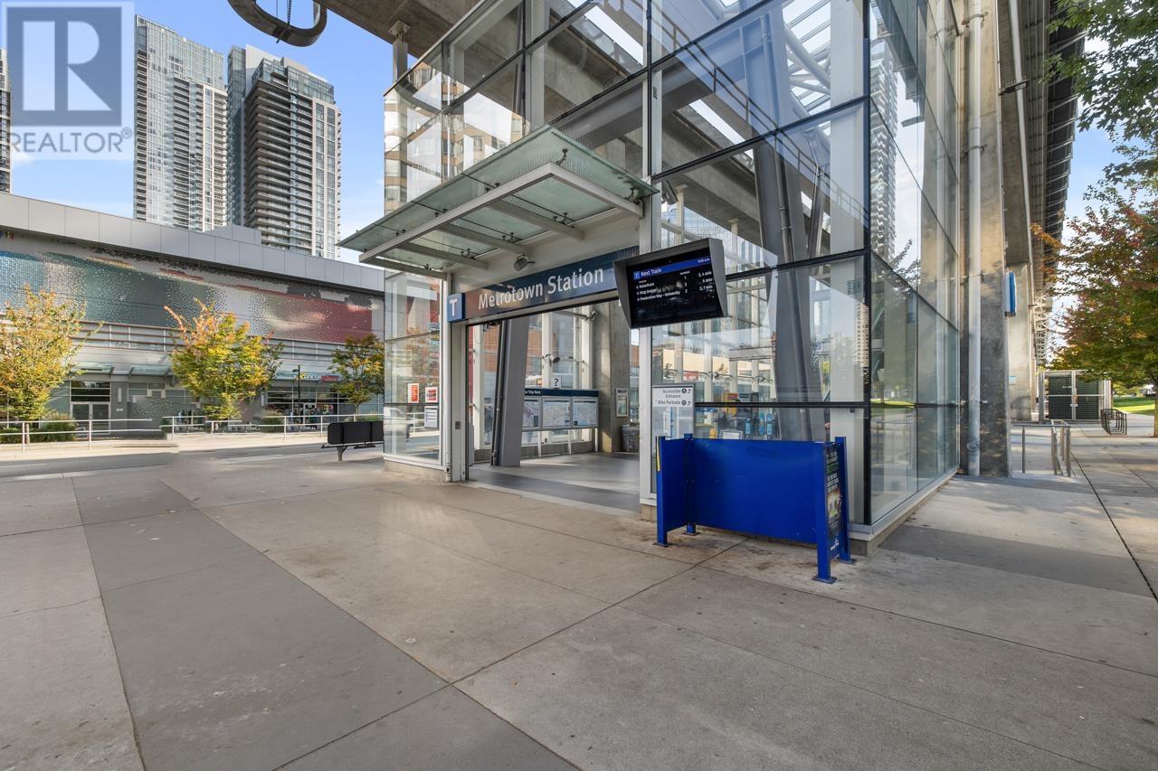 1508 6333 Silver Avenue, Burnaby, British Columbia  V5H 0C3 - Photo 2 - R2824521
