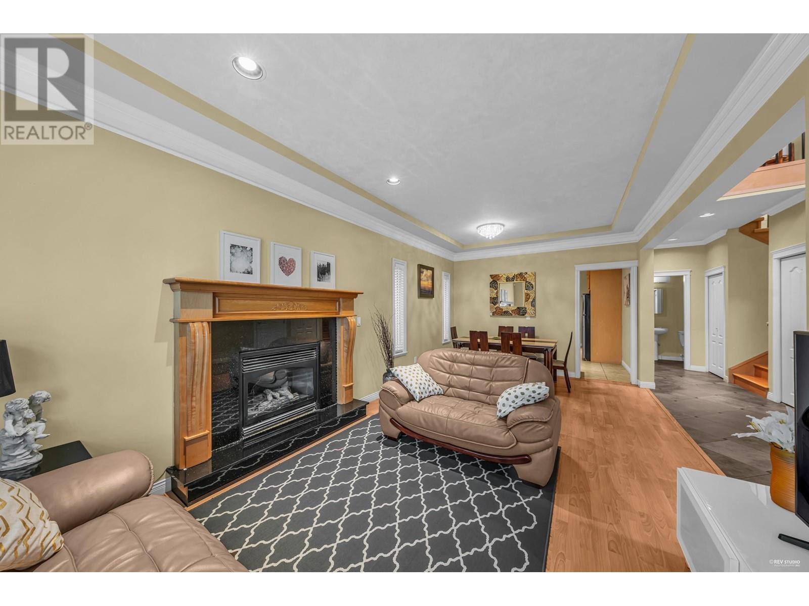 4551 Ellerton Court, Burnaby, British Columbia  V5H 1E1 - Photo 14 - R2824649