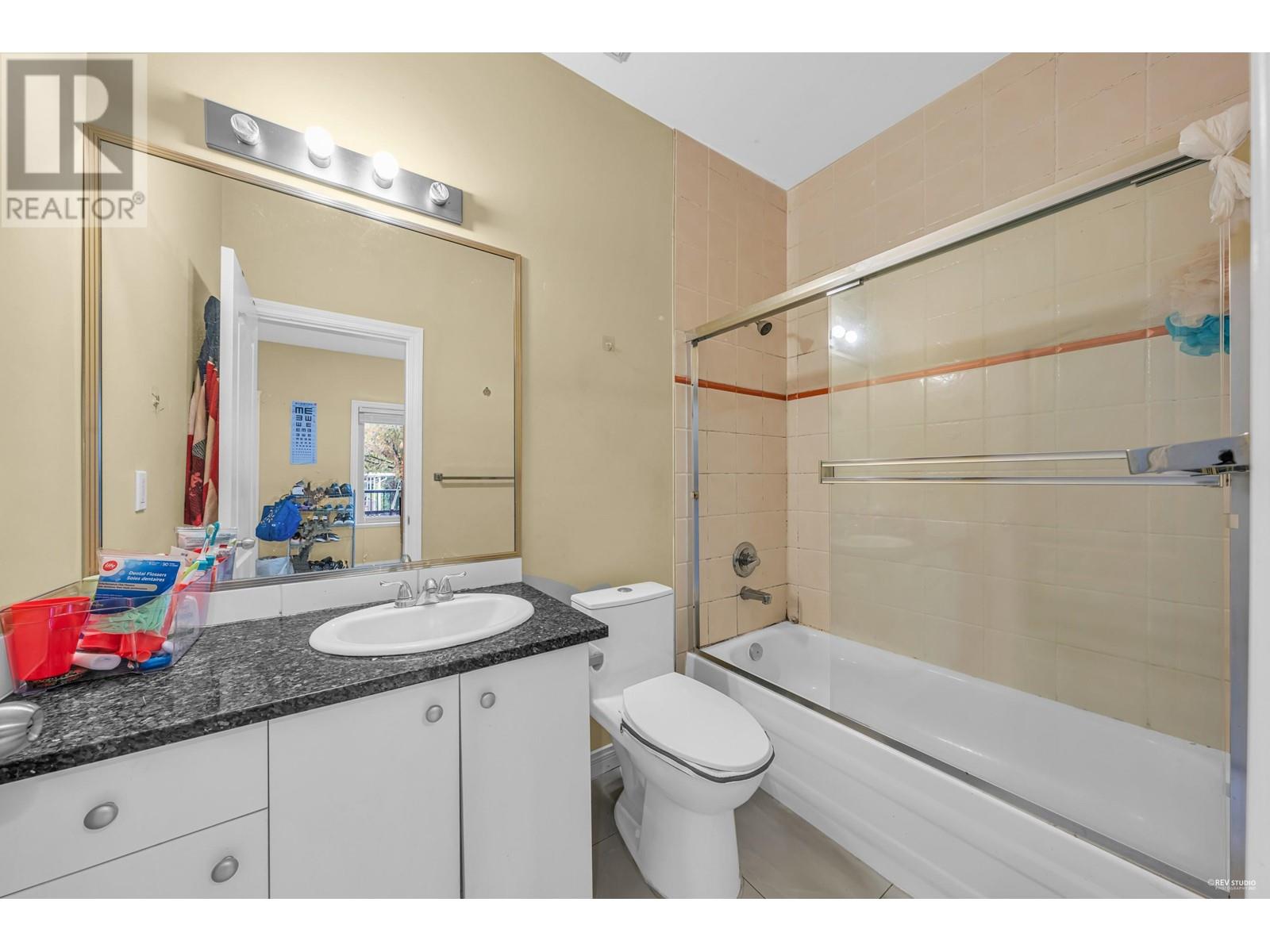4551 Ellerton Court, Burnaby, British Columbia  V5H 1E1 - Photo 32 - R2824649