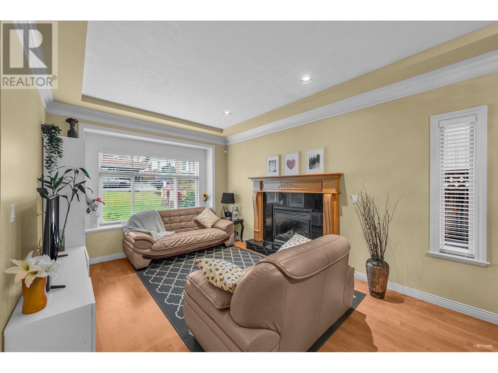 4551 Ellerton Court, Burnaby, British Columbia  V5H 1E1 - Photo 12 - R2824649