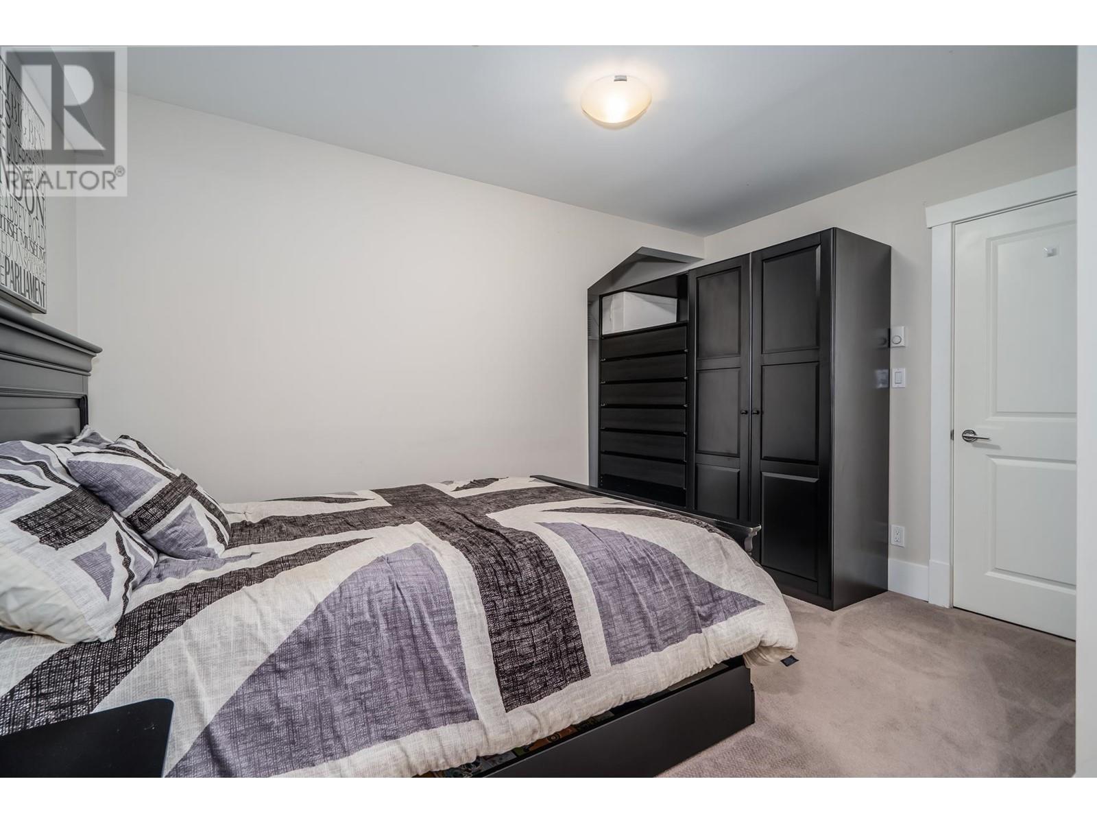 180 E 17th Avenue, Vancouver, British Columbia  V5V 1A4 - Photo 27 - R2822631
