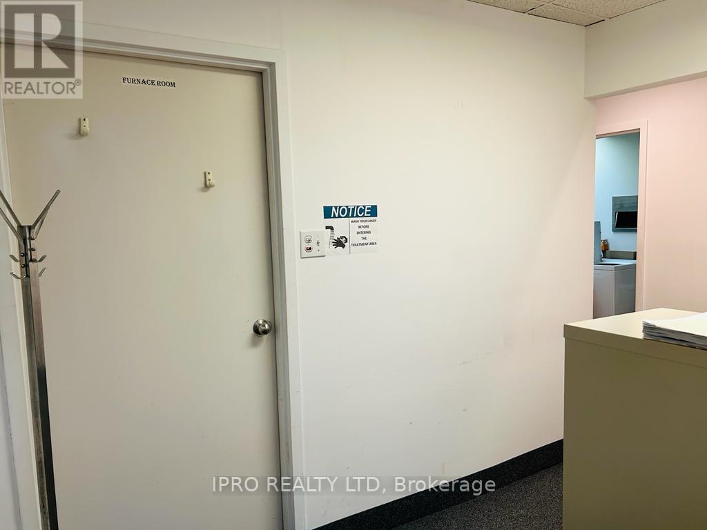 #100 -57 Village Centre Pl, Mississauga, Ontario  L4Z 1V9 - Photo 22 - W7227058