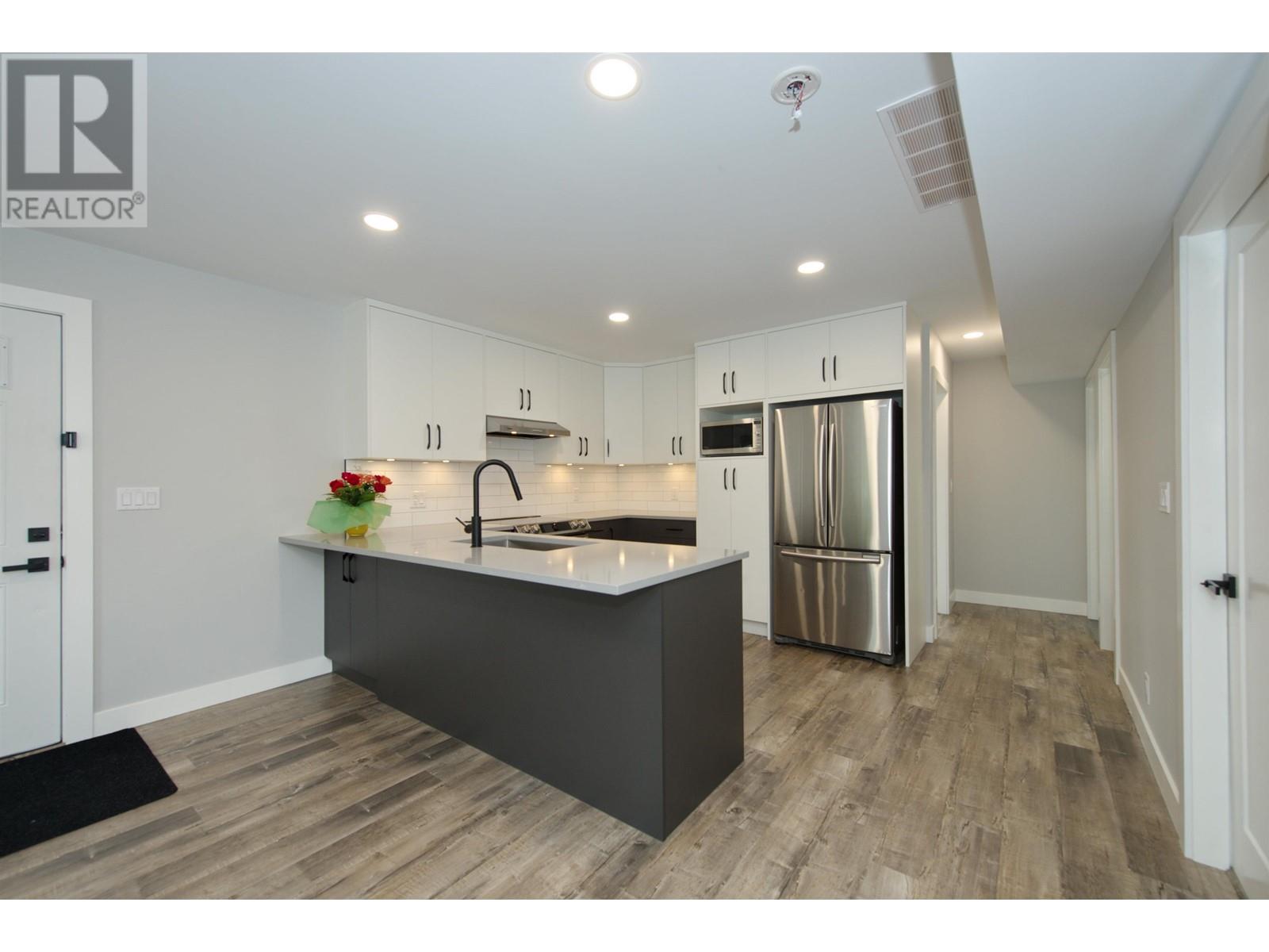 20181 Wharf Street, Maple Ridge, British Columbia  V2X 1A4 - Photo 15 - R2825730