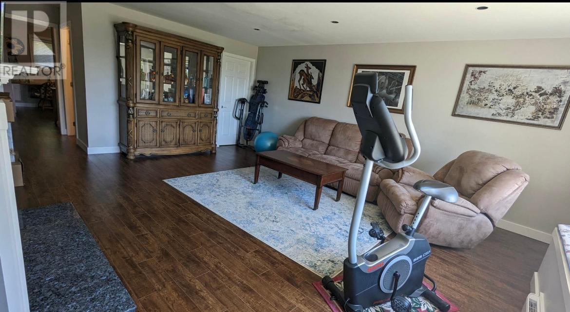858 Handsworth Road, North Vancouver, British Columbia  V7R 3R1 - Photo 10 - R2825739