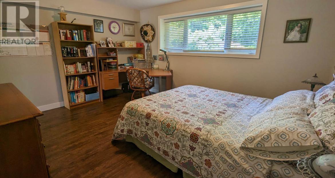 858 Handsworth Road, North Vancouver, British Columbia  V7R 3R1 - Photo 4 - R2825739