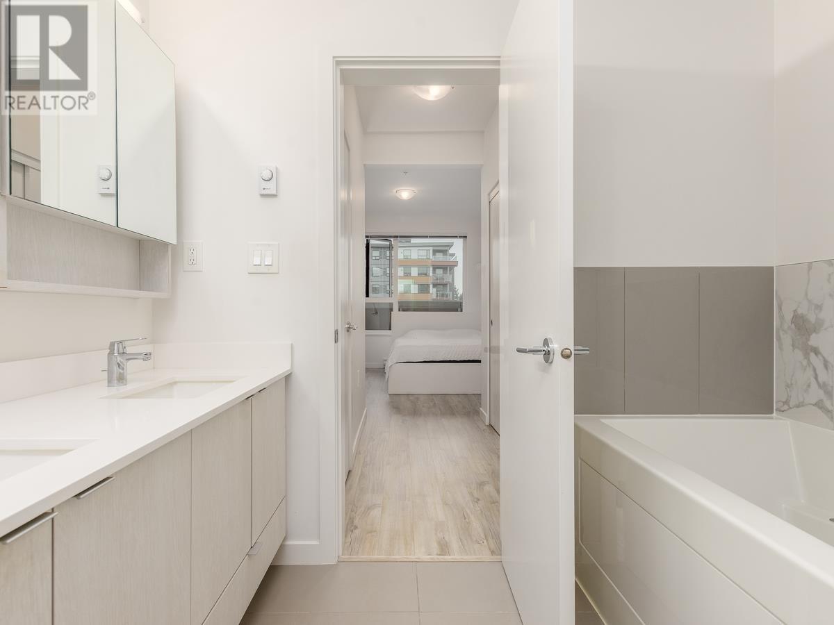 309 621 Regan Avenue, Coquitlam, British Columbia  V3J 0K1 - Photo 13 - R2825705